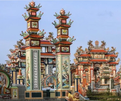khu lăng mộ xa hoa bậc nhất Việt Nam được báo Tây khen ngợi, có ngôi trị giá 10 tỷ đồng